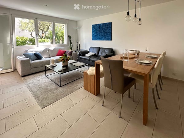 Moderne 3.5-Zimmer-Wohnung mit Garten nahe Lindenplatz in Allschwil