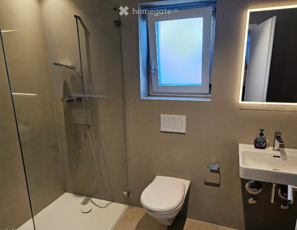 Modern 3.5-Room Apartment with Mountain Views, Balcony & Shared Garden 6