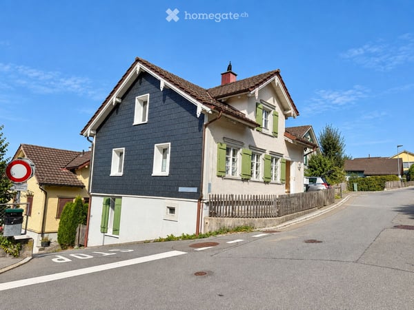 Charmantes Einfamilienhaus mit Retro-Charme und Gestaltungspotenzial in Herisau AR 12