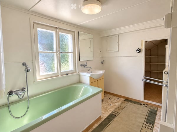 Charmantes Einfamilienhaus mit Retro-Charme und Gestaltungspotenzial in Herisau AR 10