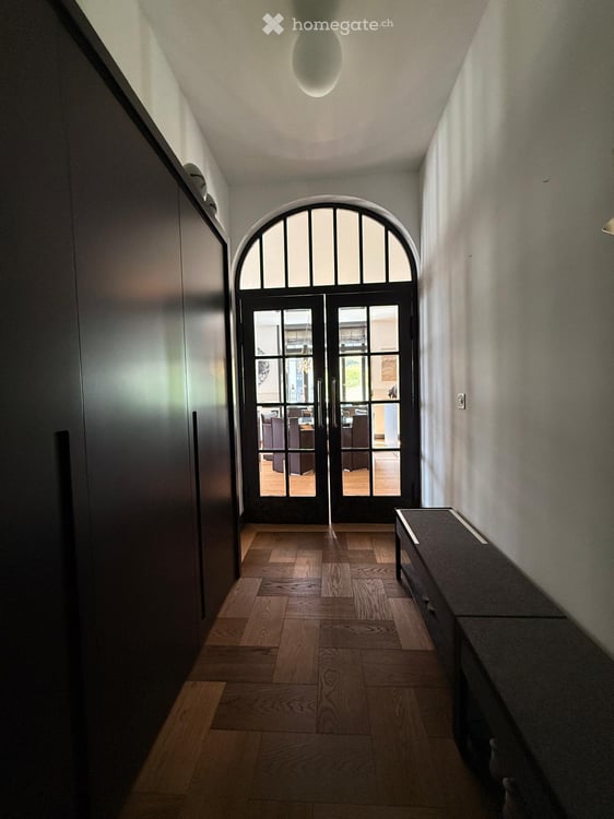 Saalwohnung mit Balkon und Solarium in Davos Platz 6