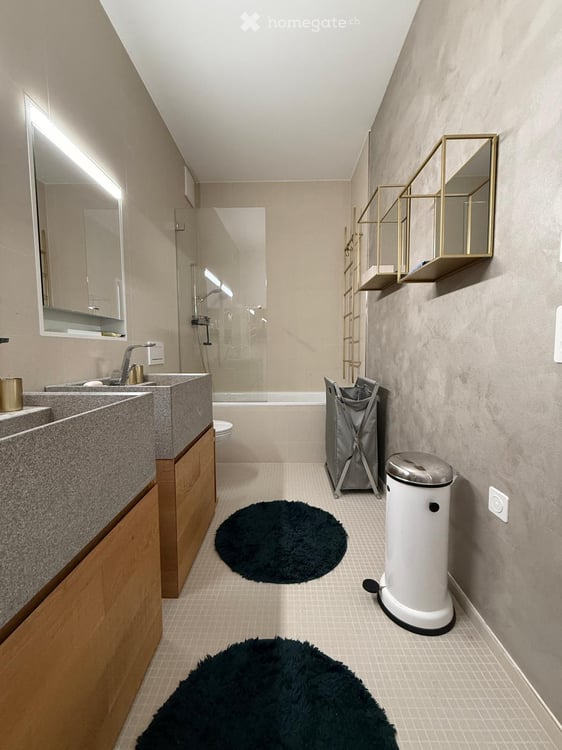 Saalwohnung mit Balkon und Solarium in Davos Platz 7