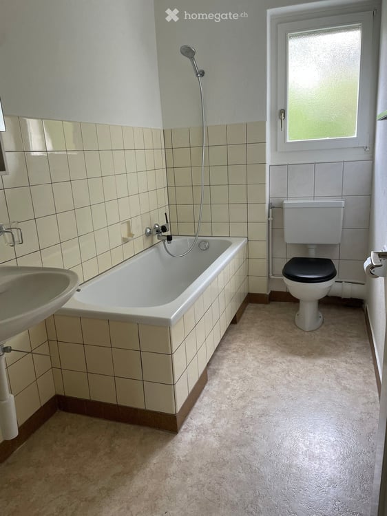 Ruhige 4-Zi-Wohnung in Kriens mit Aussicht 8