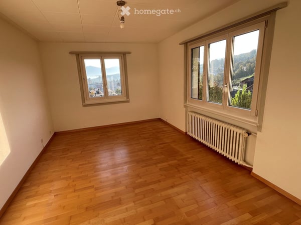 Ruhige 4-Zi-Wohnung in Kriens mit Aussicht 3