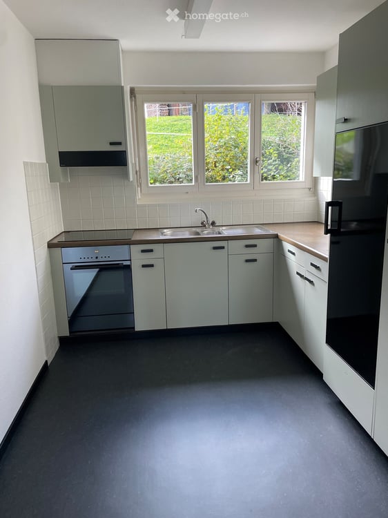 Ruhige 4-Zi-Wohnung in Kriens mit Aussicht 7