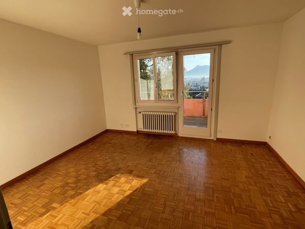 Ruhige 4-Zi-Wohnung in Kriens mit Aussicht 4