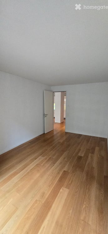 Urban Living: Zürich West: 3.5-Zi.-Whg. mit Loggia | Zurich West: 1-Bedroom Apt. with Loggia 5