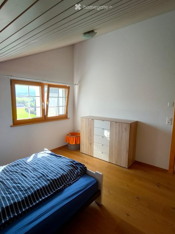 Moderne 3.5-Zimmer Dachwohnung in Nesslau 6