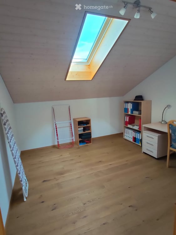 Moderne 3.5-Zimmer Dachwohnung in Nesslau 7