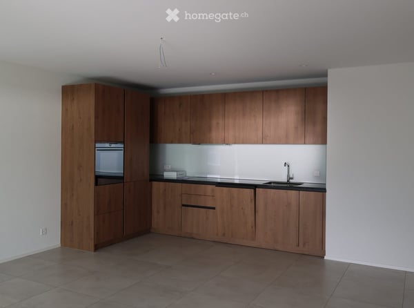 Erstbezug - attraktive 2.5-Zimmer-Wohnung mit grosszügiger überdachter Terrasse 5
