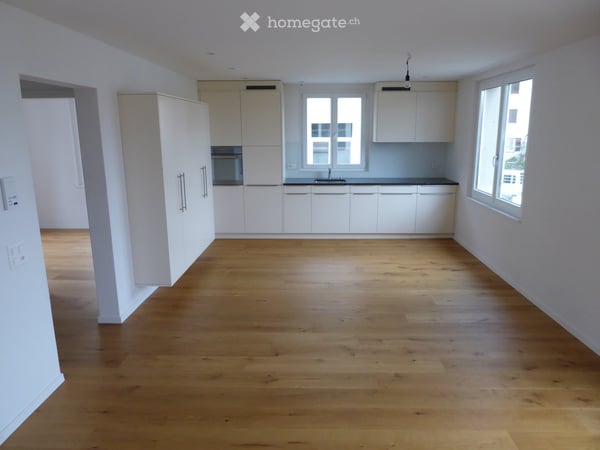 Freistehendes Zweifamilienhaus im Zentrum von Oberbuchsiten 3