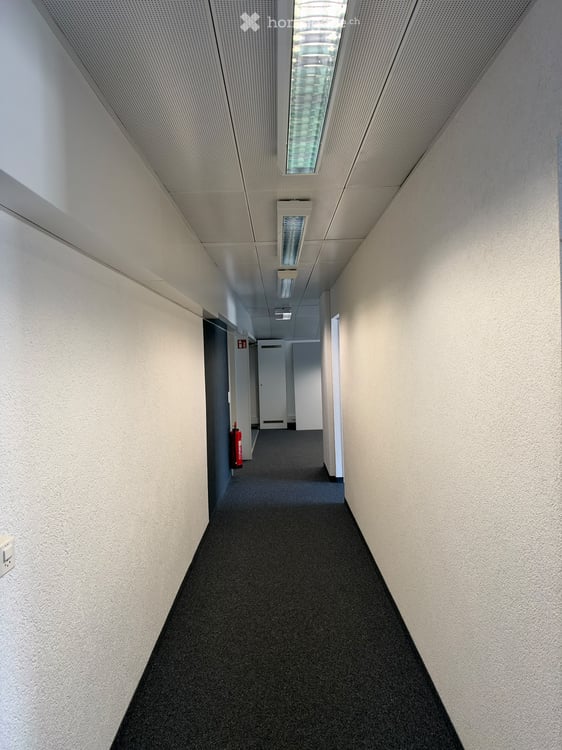 Büro zu vermieten in Rümlang ZH – attraktive Lage und vielseitige Nutzungsmöglichkeiten 7