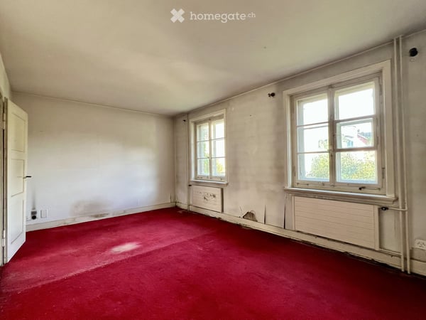 Sanierungsbedürftiges 2.5-Zimmer-Reihenhaus mit Chance, eigenen Wohntraum umzusetzen 11