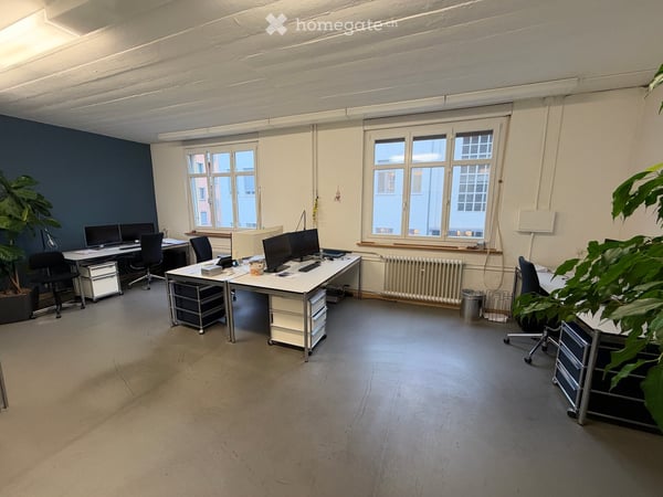 Attraktive Bürofläche mit 5 Räumen, Klimaanlage & Archiv im Seefeld unterhalb vom Kreuzplatz 11