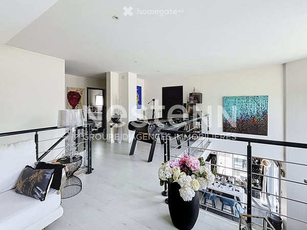 EXCLUSIVITÉ aux Verrières-de-Joux : Élégante maison contemporaine, prestations soignées ! 4