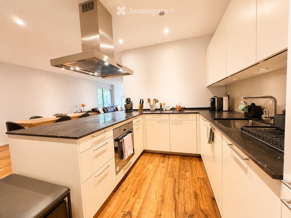 Moderne, grosse 2½-Zimmer-Wohnung (ab 1.12.2026 oder nach Vereinbarung) 6