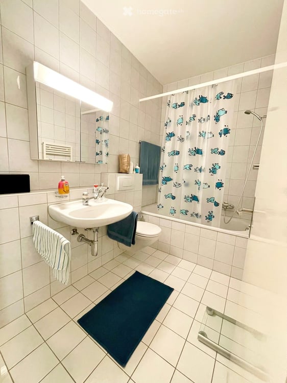 Sonnige 4.5-Zimmer-Erdgeschosswohnung mit Gartensitzplatz und Schwimmteich in Arlesheim 7