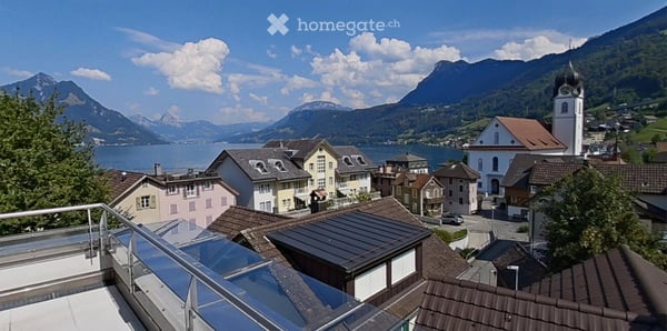 Attikawohnung mit 360°-See- und Bergsicht im Herzen von Beckenried