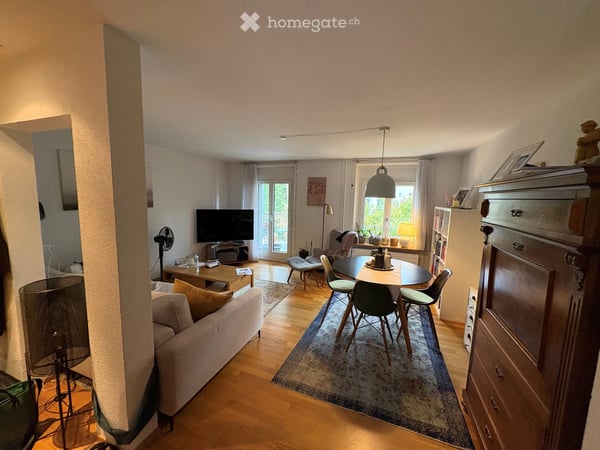 3.5 Zimmerwohnung ruhig und zentral / Bitte Anhang ausfüllen bei Interesse 2