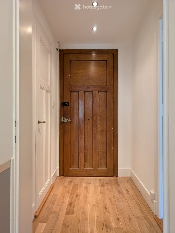 Appartement de charme avec balcon – Genève Servette 8