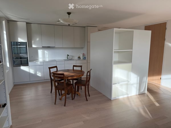 Neuwertige Gartenwohnung in Zürich-Höngg 7