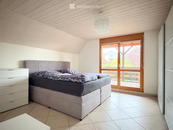 6.5-Zimmer-Einfamilienhaus (225 m2) mit grossem Garten, Sauna und Doppelgarage in idyllischer Lage 8