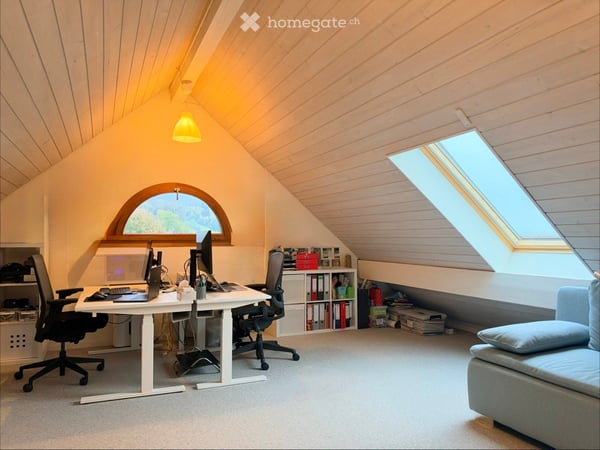 6.5-Zimmer-Einfamilienhaus (225 m2) mit grossem Garten, Sauna und Doppelgarage in idyllischer Lage 9