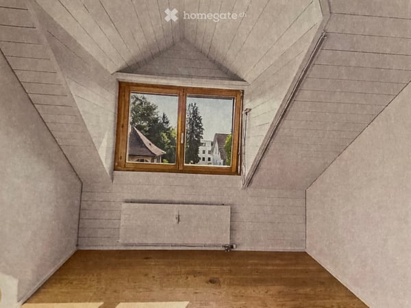 Charmante 4.5-Zimmer-Maisonette-Wohnung mit Hobbyraum im Dorfkern von Sins 13