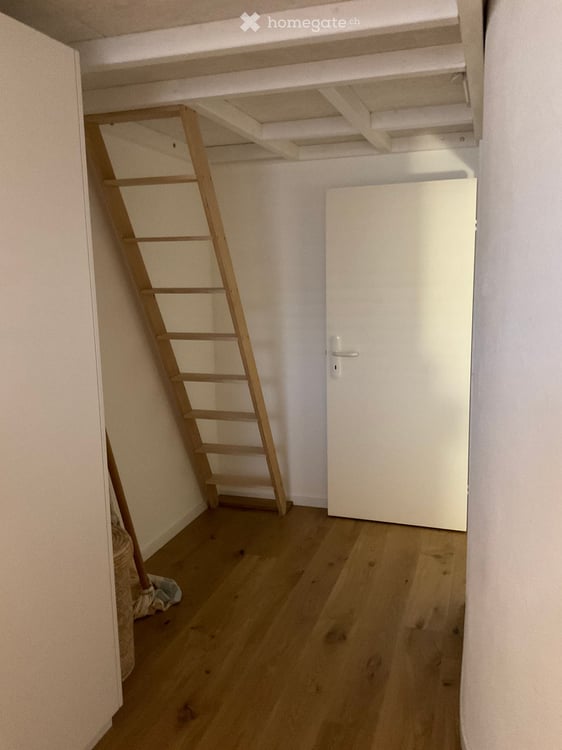 Charmante 4.5-Zimmer-Maisonette-Wohnung mit Hobbyraum im Dorfkern von Sins 18