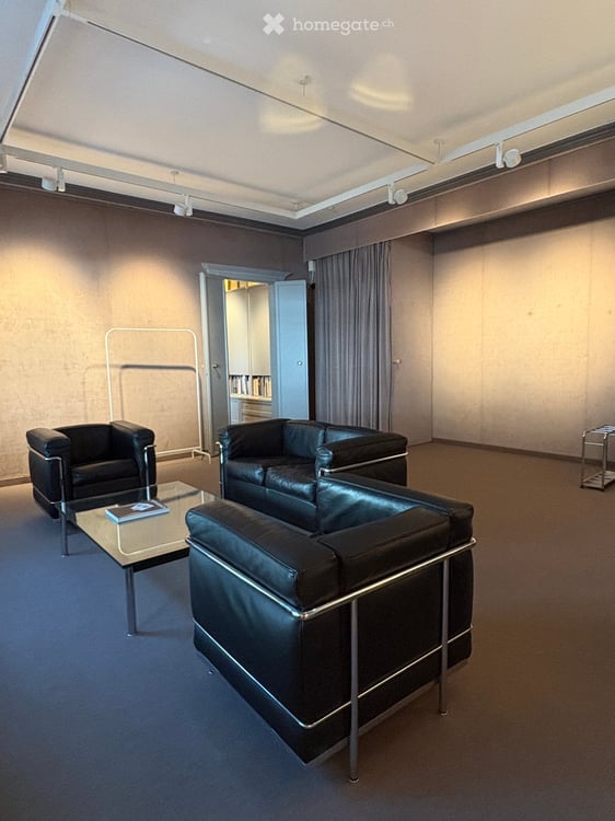 Zwischennutzung: Repräsentative Büro-|Galerieräume an der oberen Bahnhofstrasse in Zürich 3