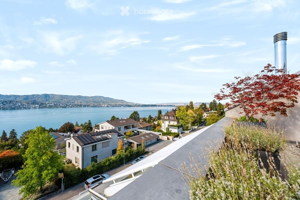 Exklusives Wohnen über dem Zürichsee – 4½-Zimmer-Attika-Maisonette mit traumhafter Seesicht 5