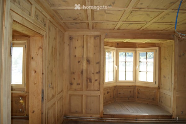 In Müstair in historischem Wohnhaus an ruhiger, sonniger Lage mit Aussicht in die Berge 3
