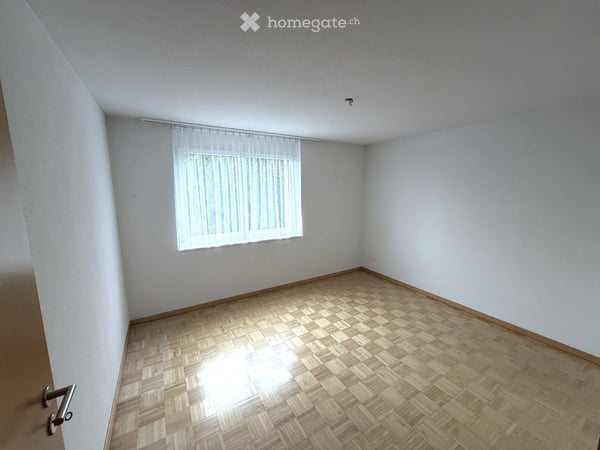 Wohnen und Wohlfühlen – zentral, modern, hell und komfortabel mit grossem Balkon 9