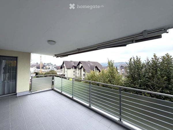 Wohnen und Wohlfühlen – zentral, modern, hell und komfortabel mit grossem Balkon 15