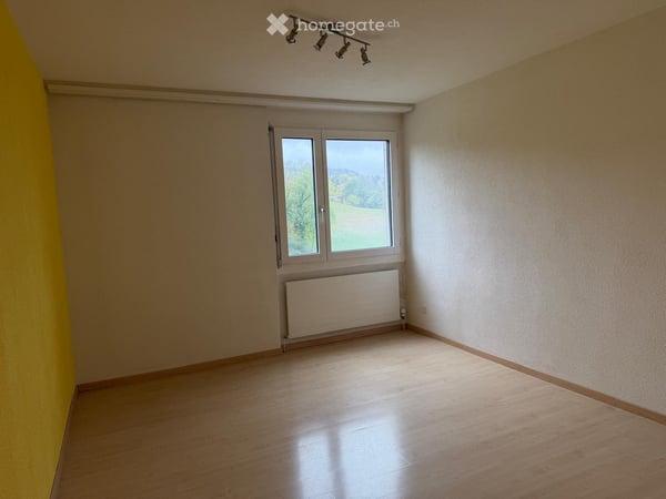Lichtdurchflutete 3.5-Zimmer-Wohnung im 10. OG mit traumhafter Weitsicht 4