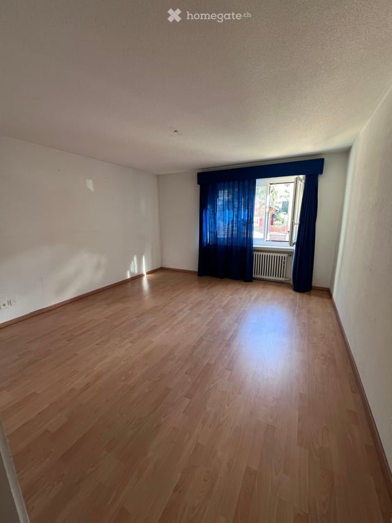 Grosszügige 4½-Zimmerwohnung mit Garten in Visp – viel Platz und Potenzial 11