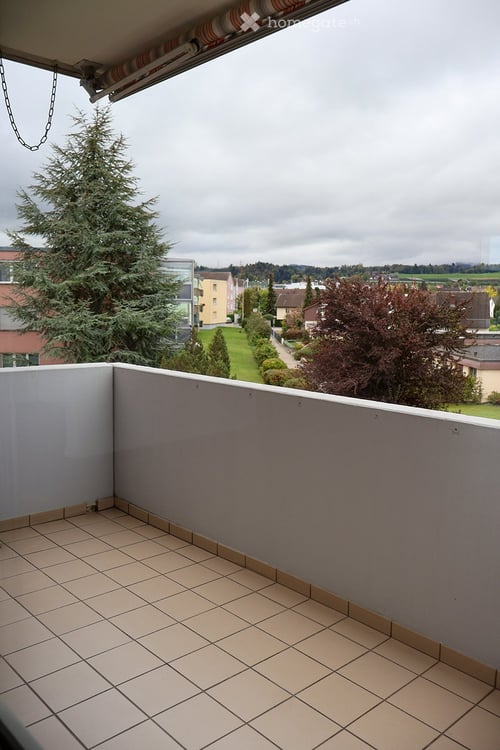 gemütliche 3.5 Zimmer-Wohnung 11