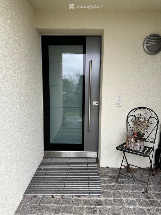 Traumhaftes Reihenfamilienhaus mit Weitblick, Garten & Top-Anbindung nahe Zürich 13