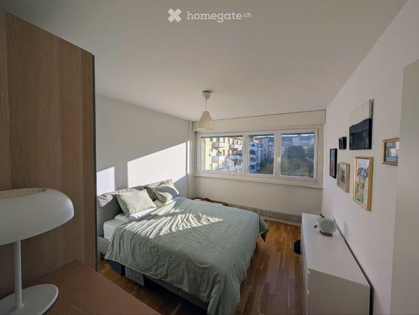Appartement lumineux de 5,5 pièces, Servette 10