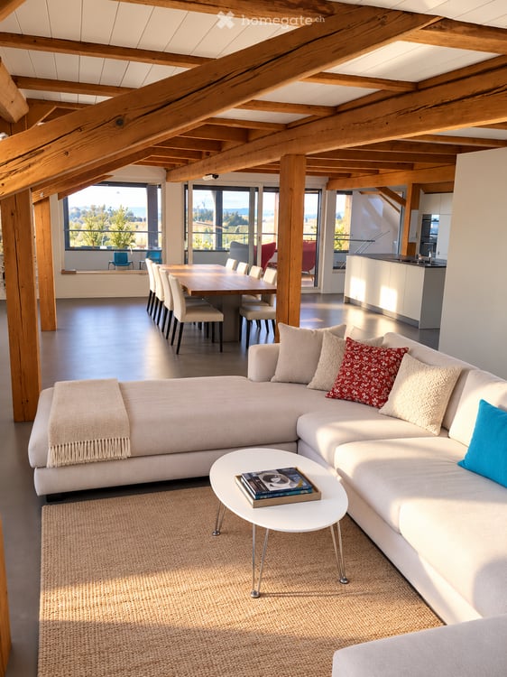 Exklusive 4½-Zimmer-Maisonettewohnung mit Galerie und zwei Loggien 2