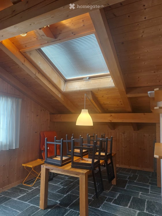 Dachwohnung Andiast 7