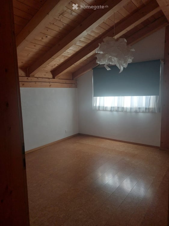 Dachwohnung Andiast 14