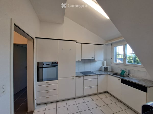 Attraktive 3.5-Zimmer-Dachwohnung in Gibswil inkl. 2 TG-Plätze 6