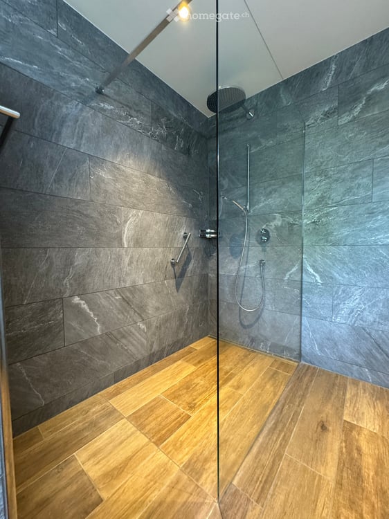 Moderne 5.5-Zimmerwohnung mit 33.5 m² Balkon 9