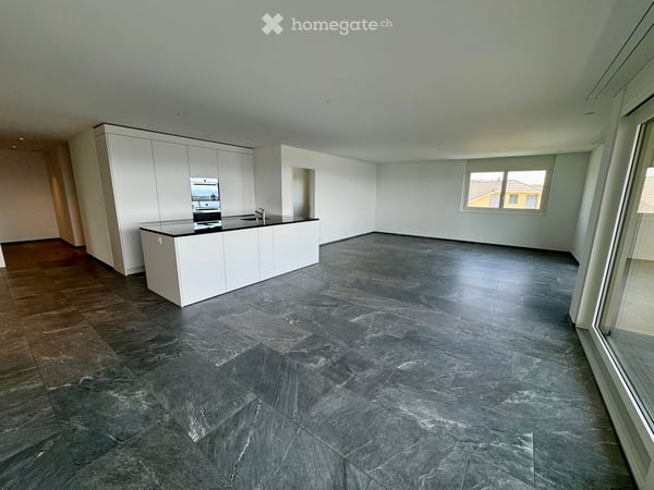 Moderne 5.5-Zimmerwohnung mit 33.5 m² Balkon 3