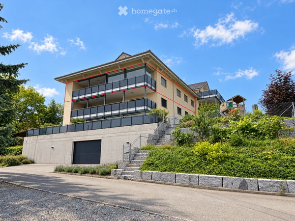 Moderne 5.5-Zimmerwohnung mit 33.5 m² Balkon