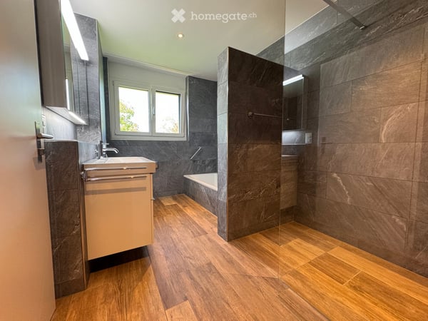 Moderne 5.5-Zimmerwohnung mit 33.5 m² Balkon 8
