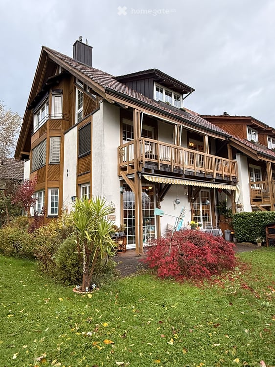 Einmalige Aussicht - Duplex-/Maisonette-Wohnung in Greifensee 2