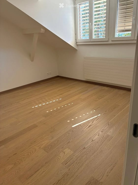- Bel appartement mansardé de 2.5 pièces à Genève - 3