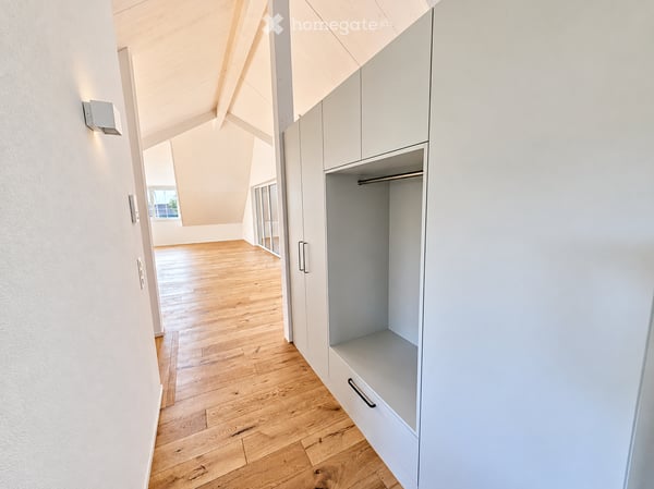 4.5-Zimmer Dachgeschosswohnung - Erstbezug in Schneisingen 5